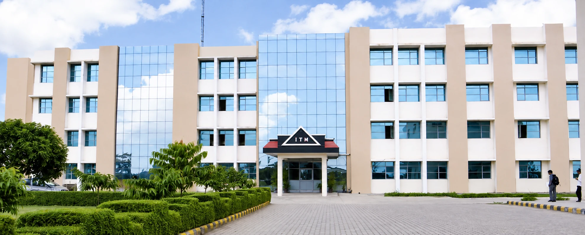 ITM College building at Baghpat Road